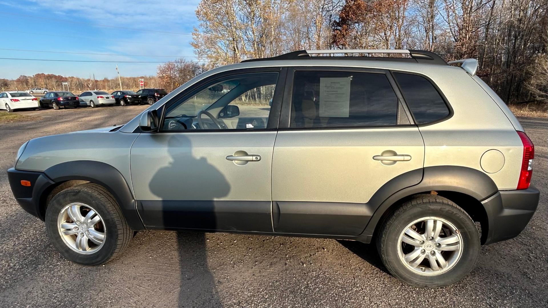 2008 Hyundai Tucson (KM8JN72D68U) , located at 17255 hwy 65 NE, Ham Lake, MN, 55304, 0.000000, 0.000000 - Photo#7